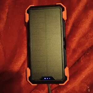 SUDROV 21500mAh Solar + Wireless Portable Charger